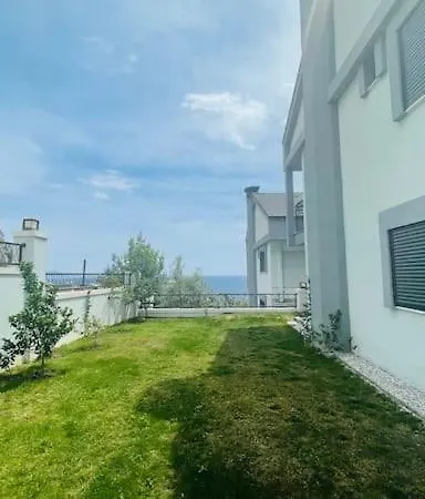 Sea Front With Panoramic View C Blok ヴィラ *
