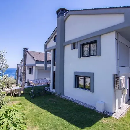 Villa Sea Front With Panoramic View C Blok *